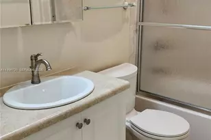 795 NW 42nd St, Miami, FL 33127 - Photo 24