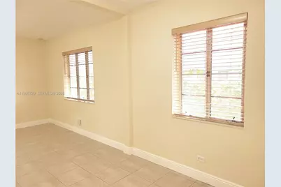 795 NW 42nd St, Miami, FL 33127 - Photo 16