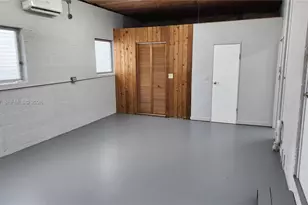 795 NW 42nd St, Miami, FL 33127 - Photo 38