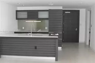 200 Biscayne Blvd Way, Miami, FL 33131 - Photo 2