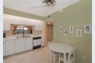 950 SW 138th Ave #409B, Pembroke Pines, FL 33027 - Photo 12