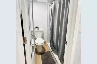 223 Lakeview Dr #204, Weston, FL 33326 - Photo 22