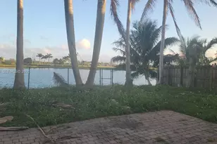 571 SE 37th Pl, Homestead, FL 33033 - Photo 16