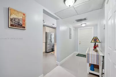 3505 Oaks Way #308, Pompano Beach, FL 33069 - Photo 6