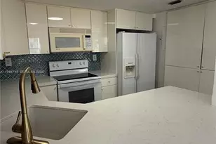 375 NW 85th Pl, Miami, FL 33126 - Photo 6