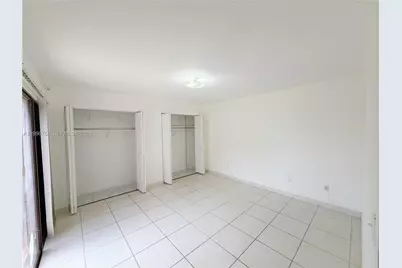 2455 W 67th Pl #10-14, Hialeah, FL 33016 - Photo 18