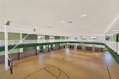 8319 NW 49th St, Doral, FL 33166 - Photo 54