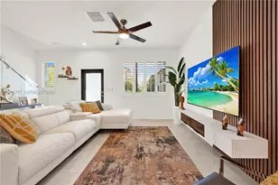 8319 NW 49th St, Doral, FL 33166 - Photo 10