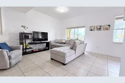 8900 NW 107th Ct #107-3, Doral, FL 33178 - Photo 4