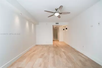 181 Crandon Blvd #104, Key Biscayne, FL 33149 - Photo 22