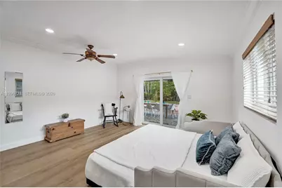 1501 NE 35th St, Oakland Park, FL 33334 - Photo 32