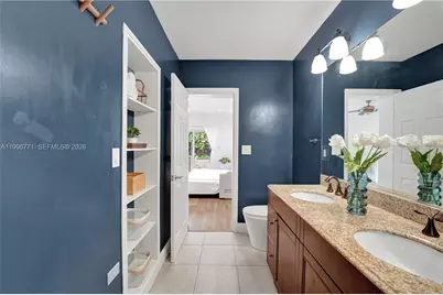 1501 NE 35th St, Oakland Park, FL 33334 - Photo 38