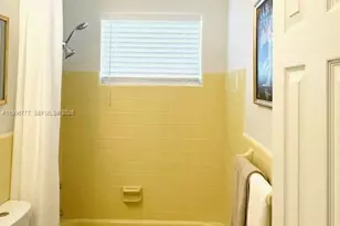 1050 Pennsylvania Ave, Miami Beach, FL 33139 - Photo 10