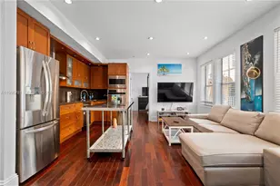 1027 Pennsylvania Ave, Miami Beach, FL 33139 - Photo 2