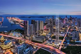 20 NE 11th St, Miami, FL 33132 - Photo 2