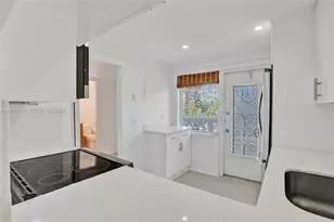 3181 S Ocean Dr, Hallandale Beach, FL 33009 - Photo 10