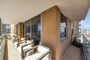 1920 S Ocean Dr, Hallandale Beach, FL 33009 - Photo 44
