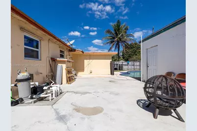 1331 N 69th Ave, Hollywood, FL 33024 - Photo 30