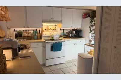 18830 NW 57th Ave #103, Hialeah, FL 33015 - Photo 2