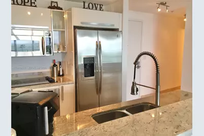 601 NE 36th St #1208, Miami, FL 33137 - Photo 12