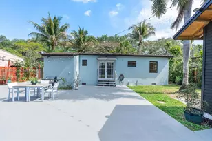1440 NE 148th St, Miami, FL 33161 - Photo 18