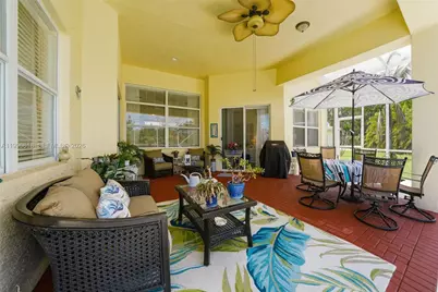 608 SW Chesapeake Ct, Port Saint Lucie, FL 34986 - Photo 32