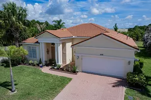 608 SW Chesapeake Ct, Port Saint Lucie, FL 34986 - Photo 2