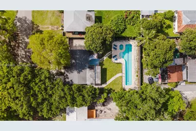 13236 NE 4th Ave, North Miami, FL 33161 - Photo 8