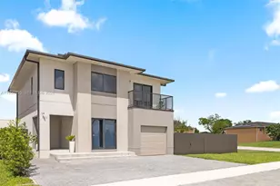 321 NW 13th Pl, Florida City, FL 33034 - Photo 2