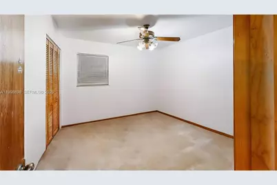 1560 NE 12th St, Homestead, FL 33033 - Photo 28