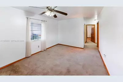 1560 NE 12th St, Homestead, FL 33033 - Photo 8