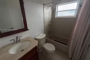 120 Royal Palm Rd, Hialeah Gardens, FL 33016 - Photo 16