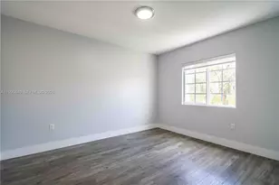 331 85th St, Miami Beach, FL 33141 - Photo 8