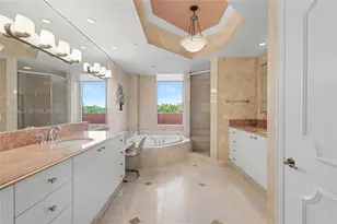 60 Edgewater Dr, Coral Gables, FL 33133 - Photo 22