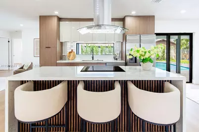 7951 SW 30th St, Davie, FL 33328 - Photo 14