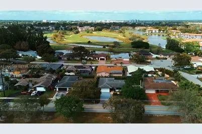 7951 SW 30th St, Davie, FL 33328 - Photo 60