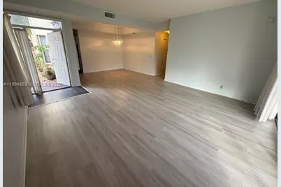 7860 Lexington Club Blvd #B, Delray Beach, FL 33446 - Photo 6