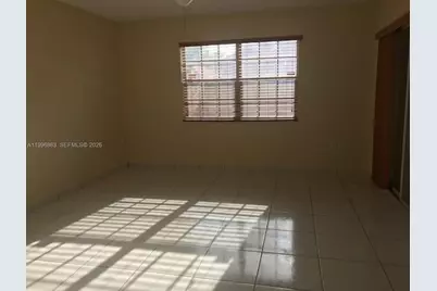 19712 NW 82nd Pl, Hialeah, FL 33015 - Photo 18