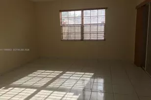 19712 NW 82nd Pl, Hialeah, FL 33015 - Photo 18