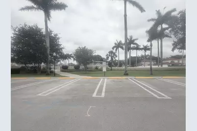 19712 NW 82nd Pl, Hialeah, FL 33015 - Photo 34