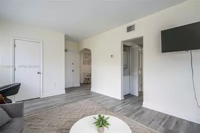 1007 Bay Dr #201, Miami Beach, FL 33141 - Photo 6