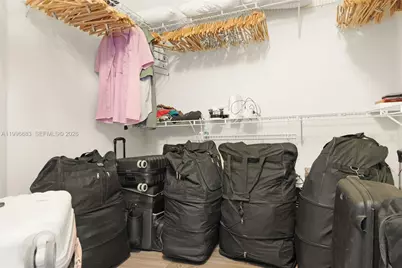 848 Brickell Key Dr #3905, Miami, FL 33131 - Photo 34