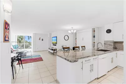 6450 Collins Ave #204, Miami Beach, FL 33141 - Photo 1