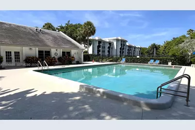 711 N Pine Island Rd #211, Plantation, FL 33324 - Photo 14