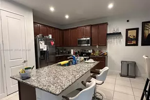 23552 SW 107th Pl, Homestead, FL 33032 - Photo 6