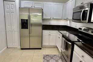 11503 NW 89th St, Doral, FL 33178 - Photo 14