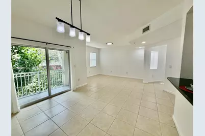 11503 NW 89 St #218, Doral, FL 33178 - Photo 4