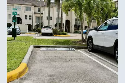 11503 NW 89 St #218, Doral, FL 33178 - Photo 8