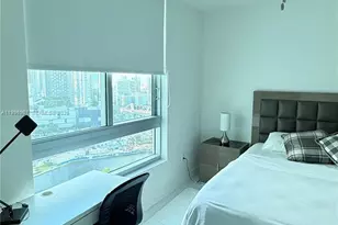 350 S Miami Ave, Miami, FL 33130 - Photo 8