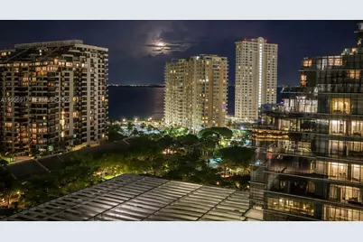 701 Brickell Key Blvd #1611, Miami, FL 33131 - Photo 4